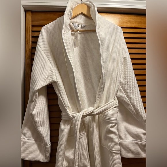 NWT Linux Home Textiles Luxury Terry Robe - Picture 2 of 10